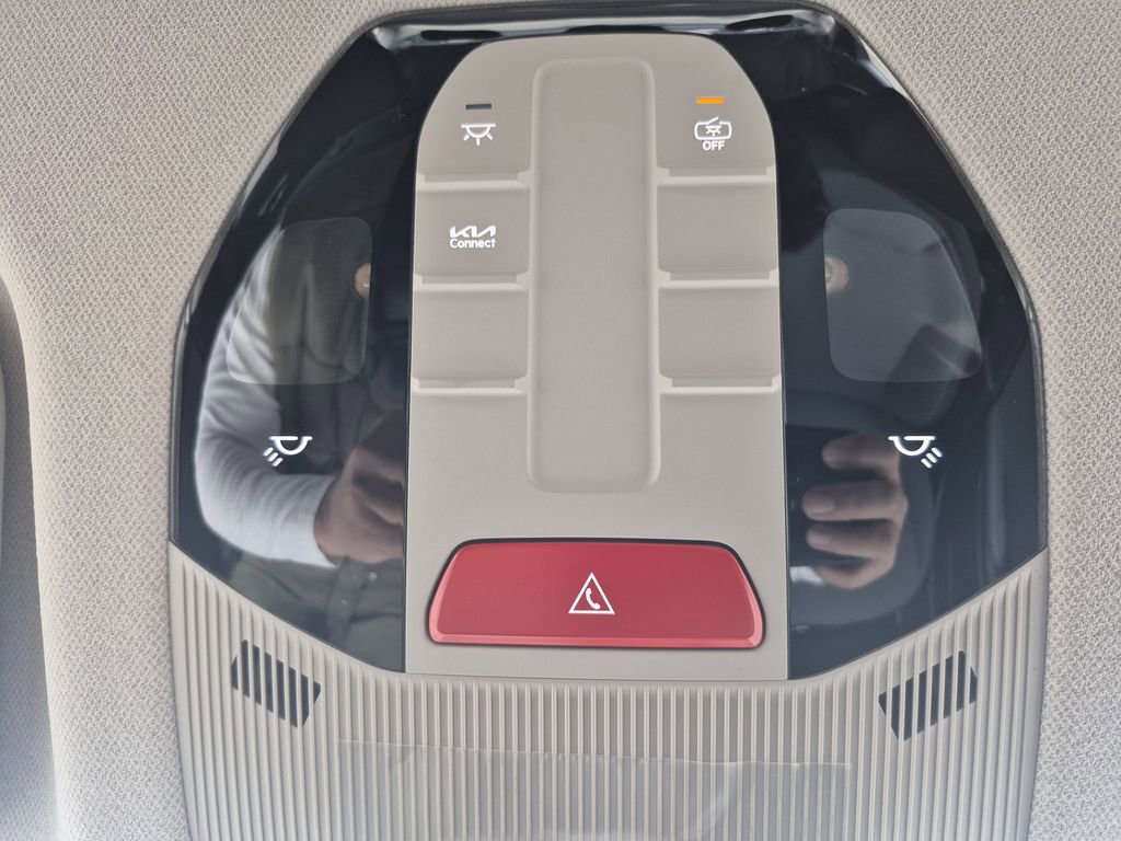 New 2026 Kia K4 LXS image 23