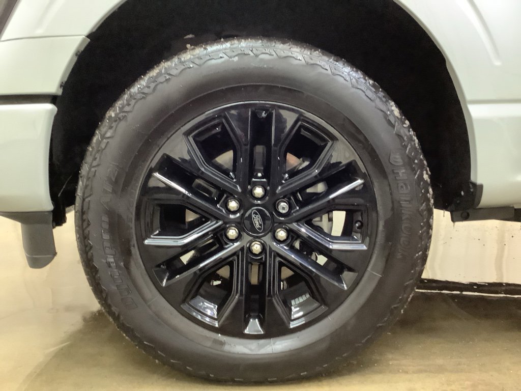 Used 2024 Ford F150 Lariat image 30