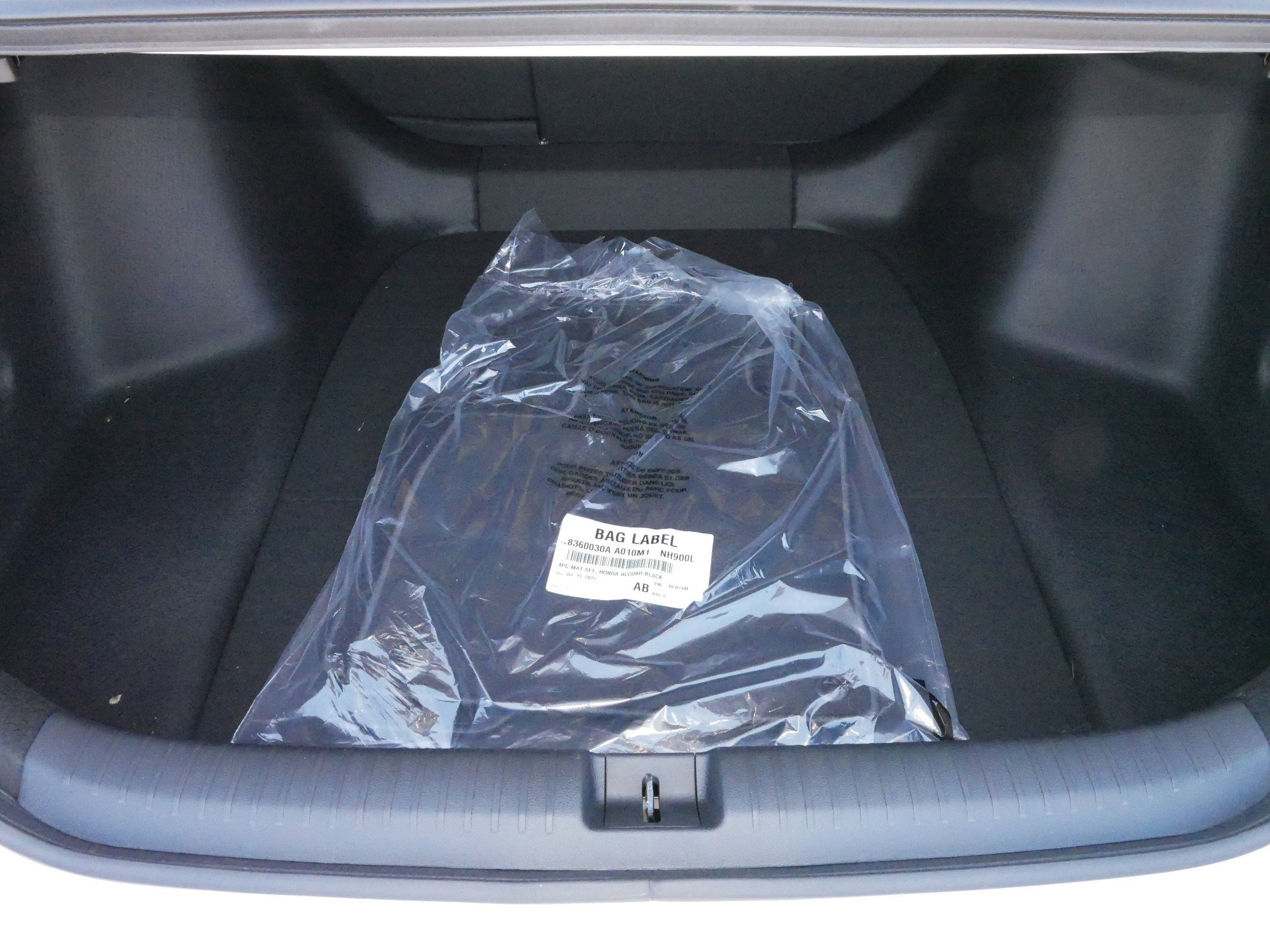 Certified 2025 Honda Accord SE image 18