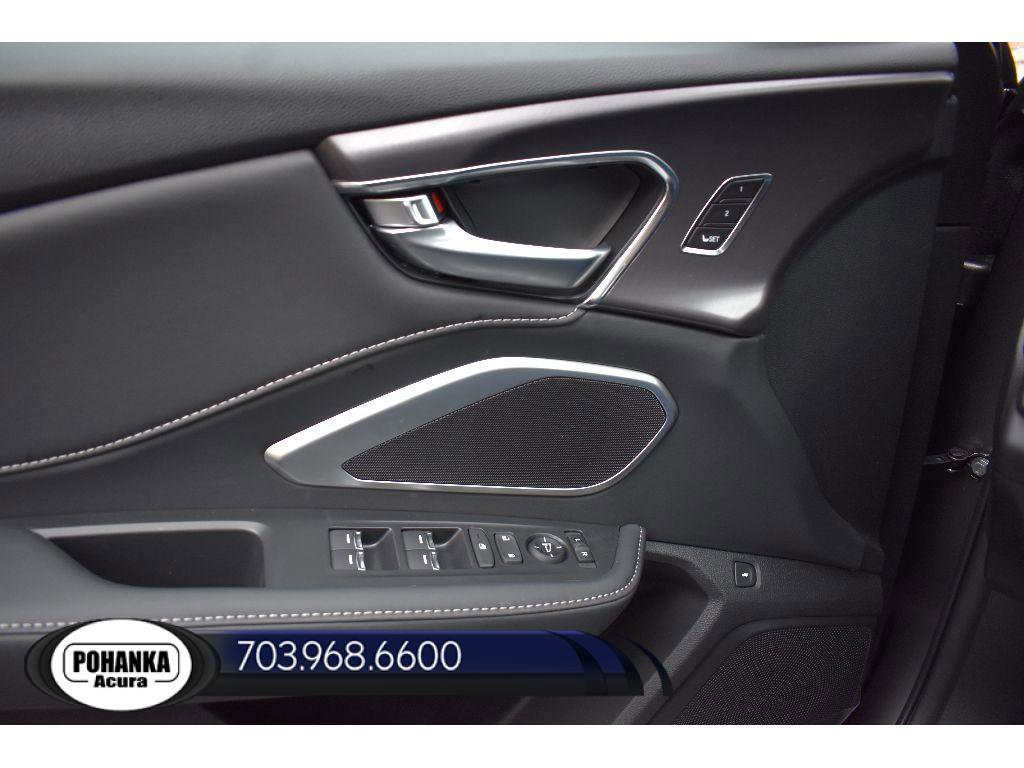 New 2026 Acura RDX SH-AWD image 32