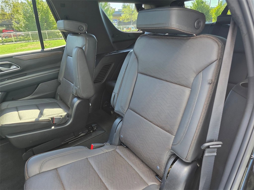 Used 2022 Chevrolet Tahoe High Country image 18