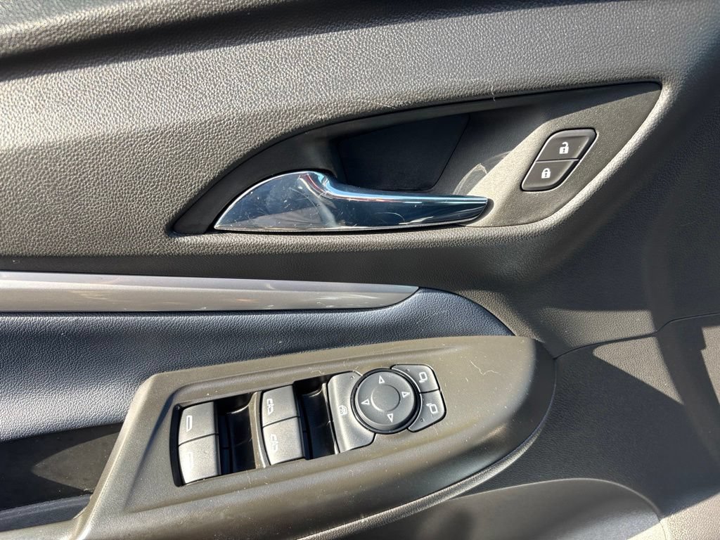 Used 2023 Chevrolet Bolt EUV Premier FWD image 19
