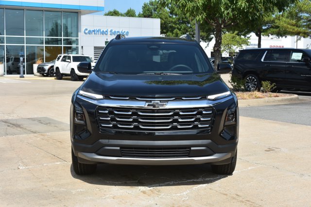 New 2027 Chevrolet Equinox LT w/ LPO, Floor Liner Package FWD image 2