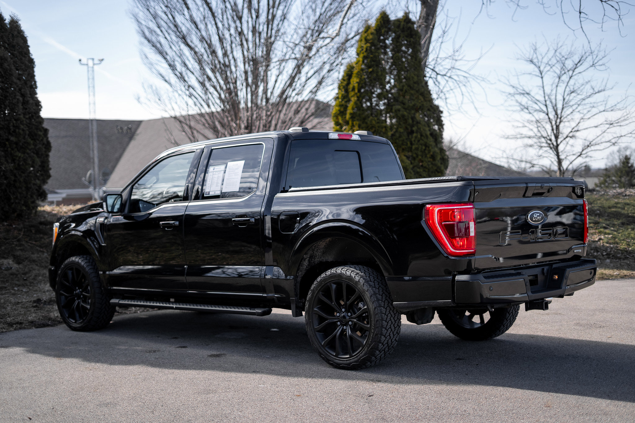 Used 2022 Ford F150 XLT w/ Equipment Group 302A High image 8