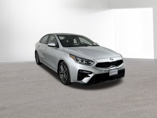 Used 2019 Kia Forte S w/ S Premium Package image 3