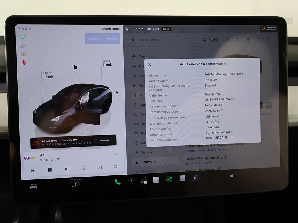 Used 2024 Tesla Model Y Performance AWD/4WD image 4