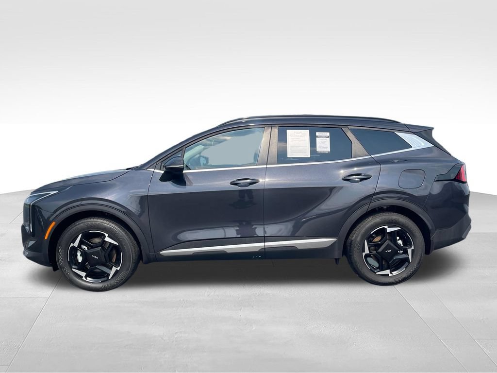 Used 2026 Kia Sportage EX w/ EX Panorama Roof Package AWD/4WD image 2