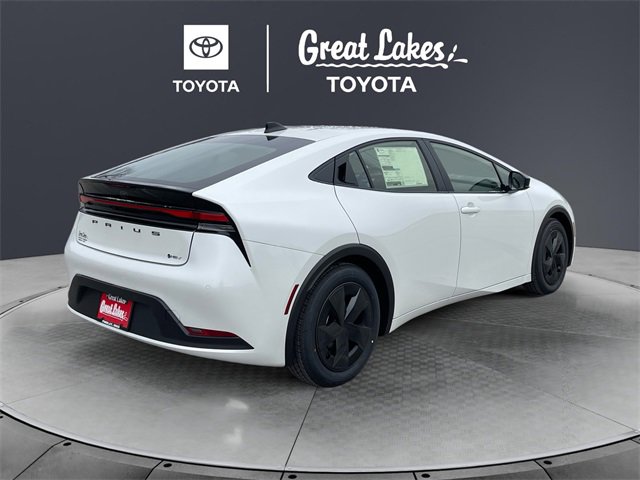 New 2026 Toyota Prius LE image 5
