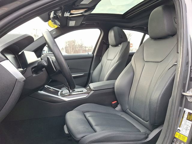Used 2019 BMW 330i xDrive Sedan w/ Convenience Package image 13