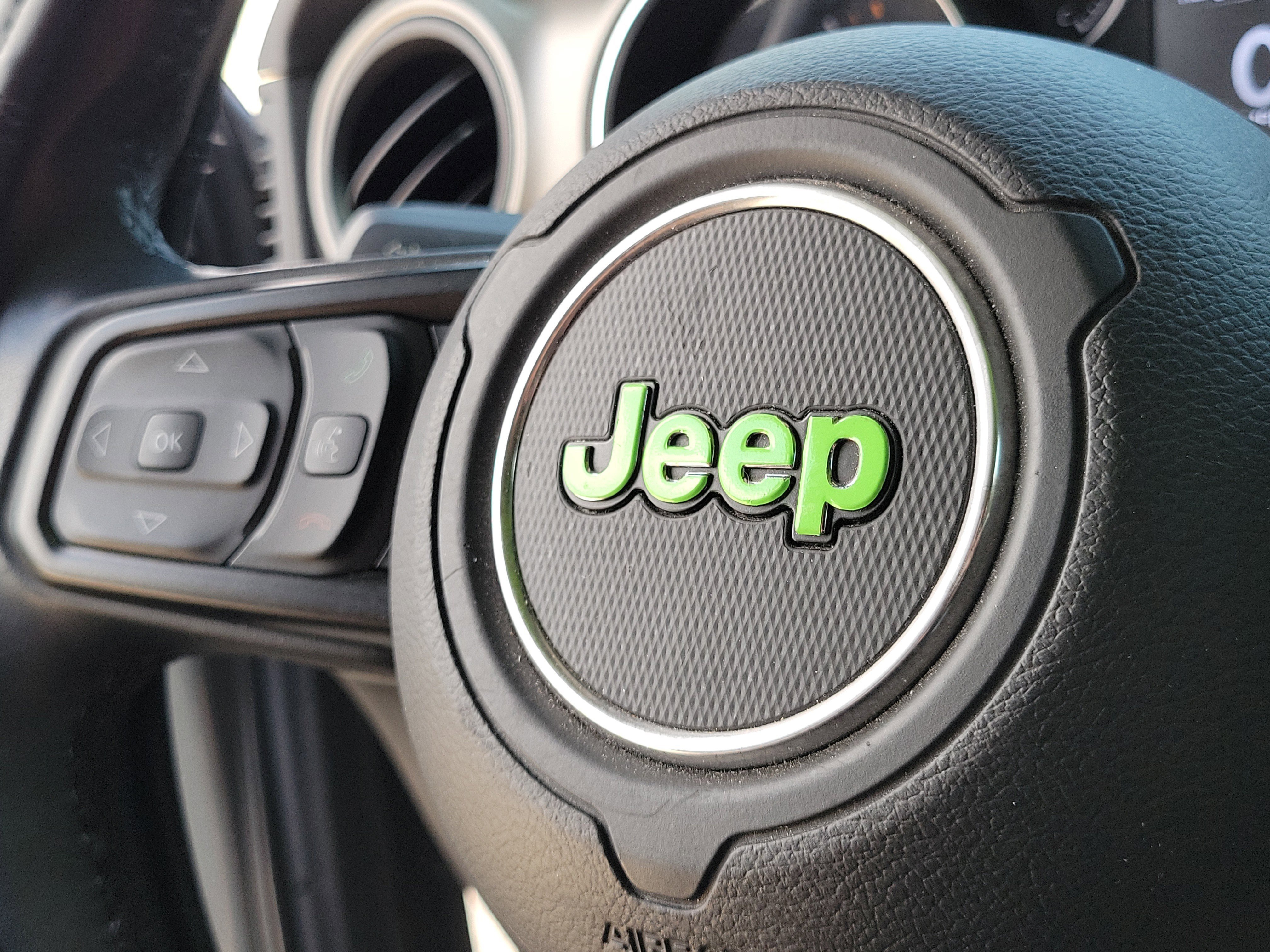 Used 2019 Jeep Wrangler Sport image 30