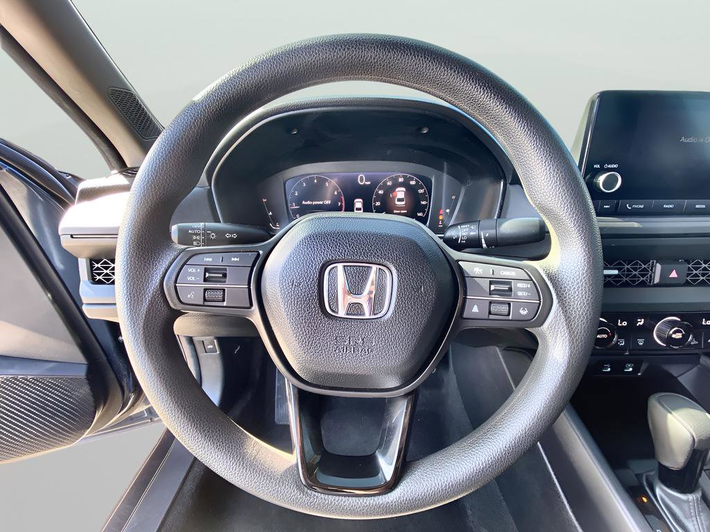 Used 2025 Honda Accord SE image 11