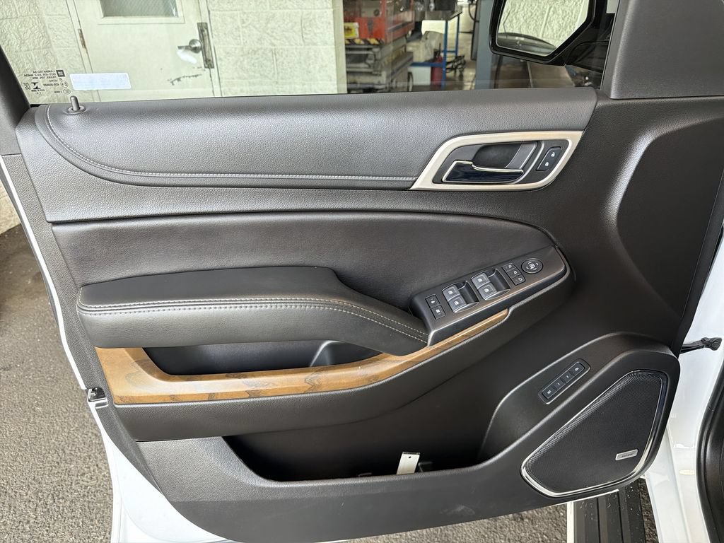 Certified 2020 GMC Yukon Denali w/ Denali Ultimate Package AWD/4WD image 24