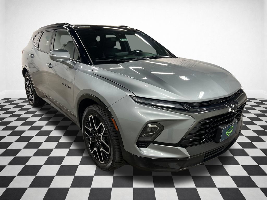 Certified 2023 Chevrolet Blazer RS AWD/4WD image 1