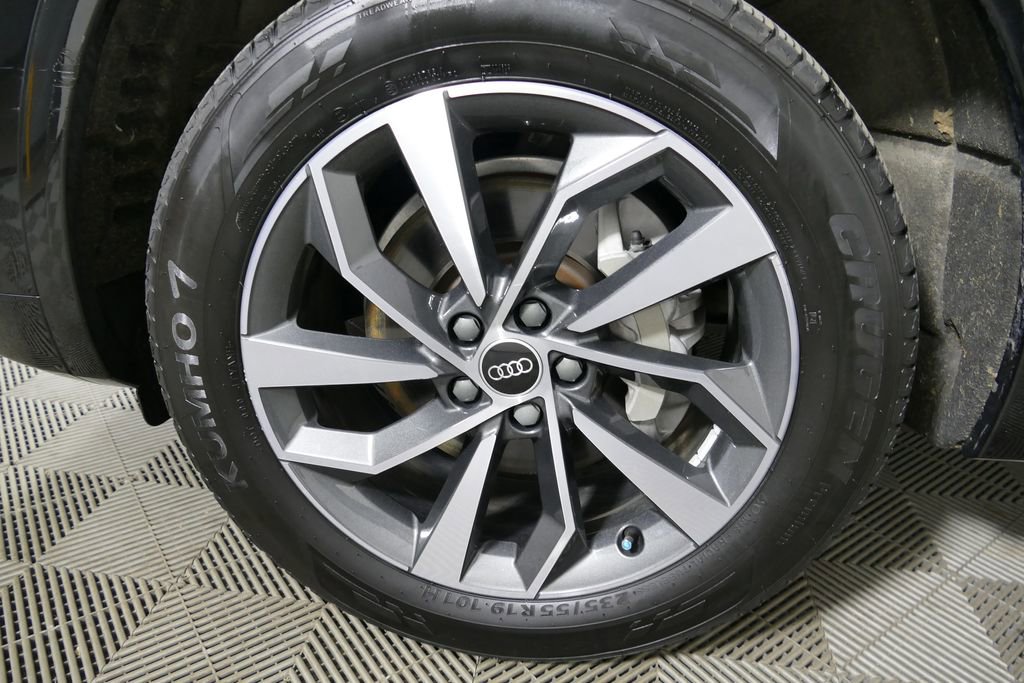 Used 2023 Audi Q5 2.0T Premium Plus w/ Premium Plus Package AWD/4WD image 26