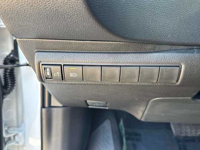 Used 2026 Toyota Corolla SE FWD image 26