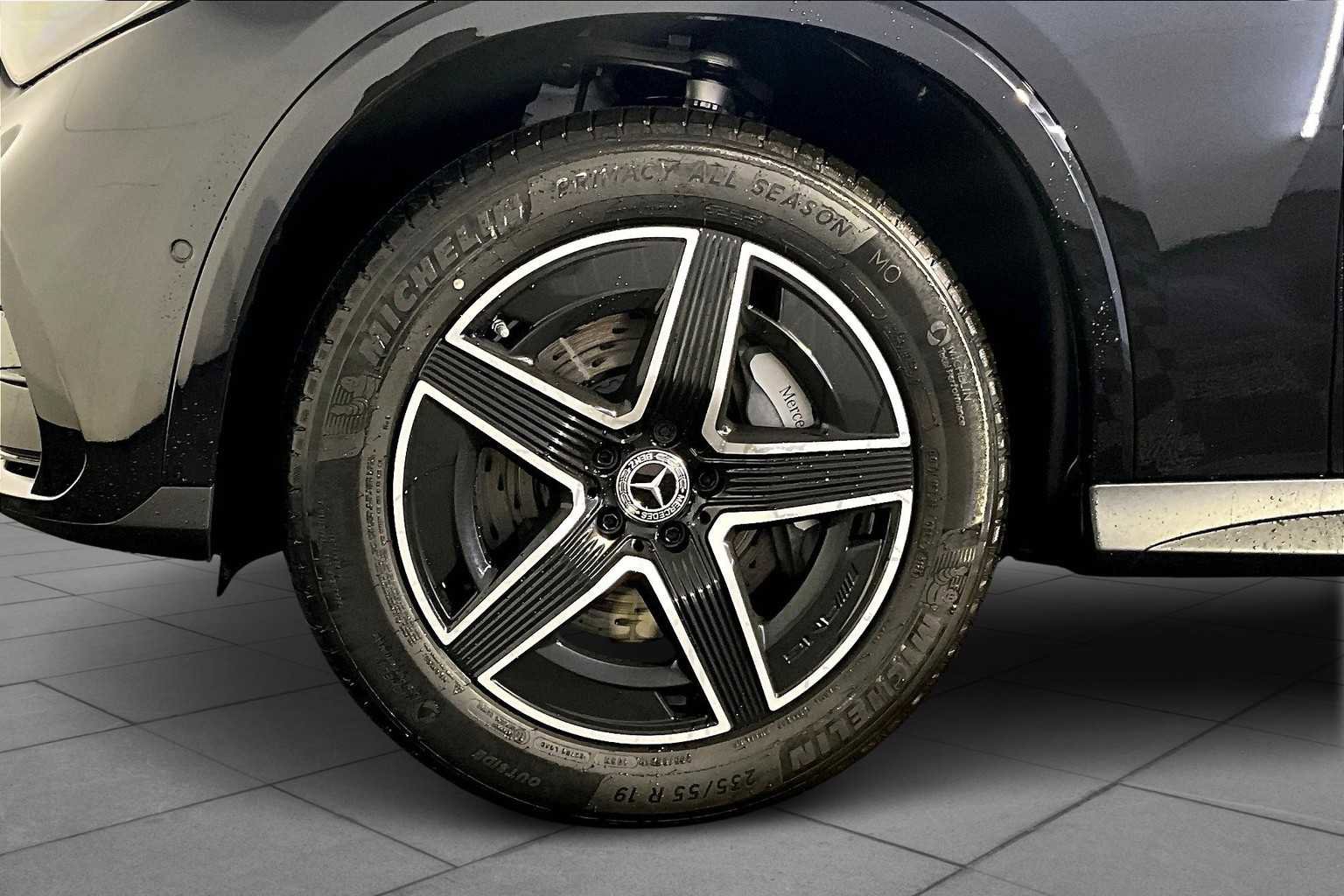 New 2026 Mercedes-Benz GLC 300 4MATIC image 17