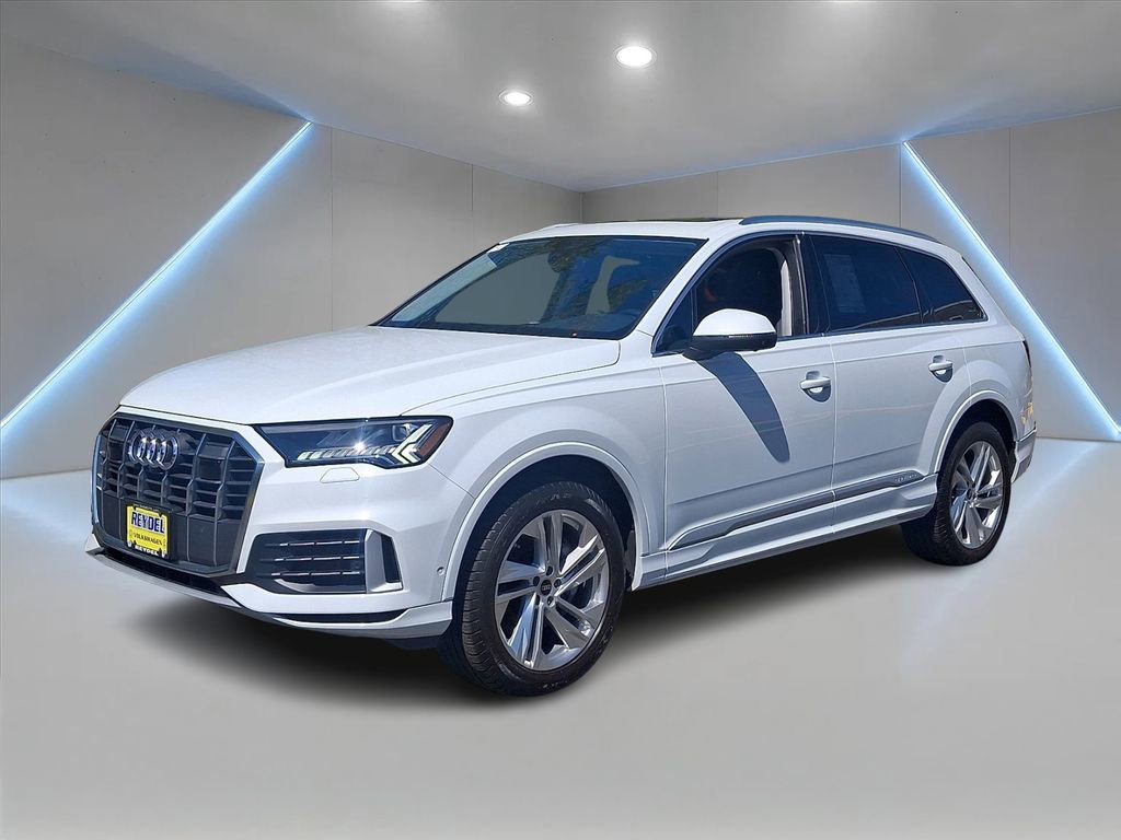 Used 2023 Audi Q7 3.0T Premium w/ Convenience Package image 1