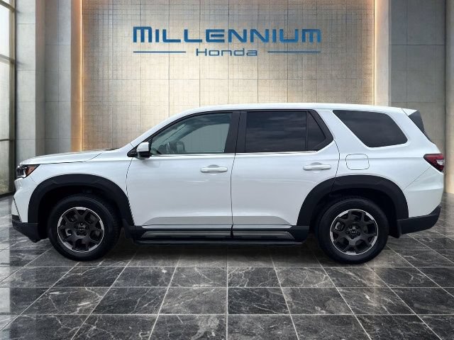 Certified 2023 Honda Pilot EX-L image 2
