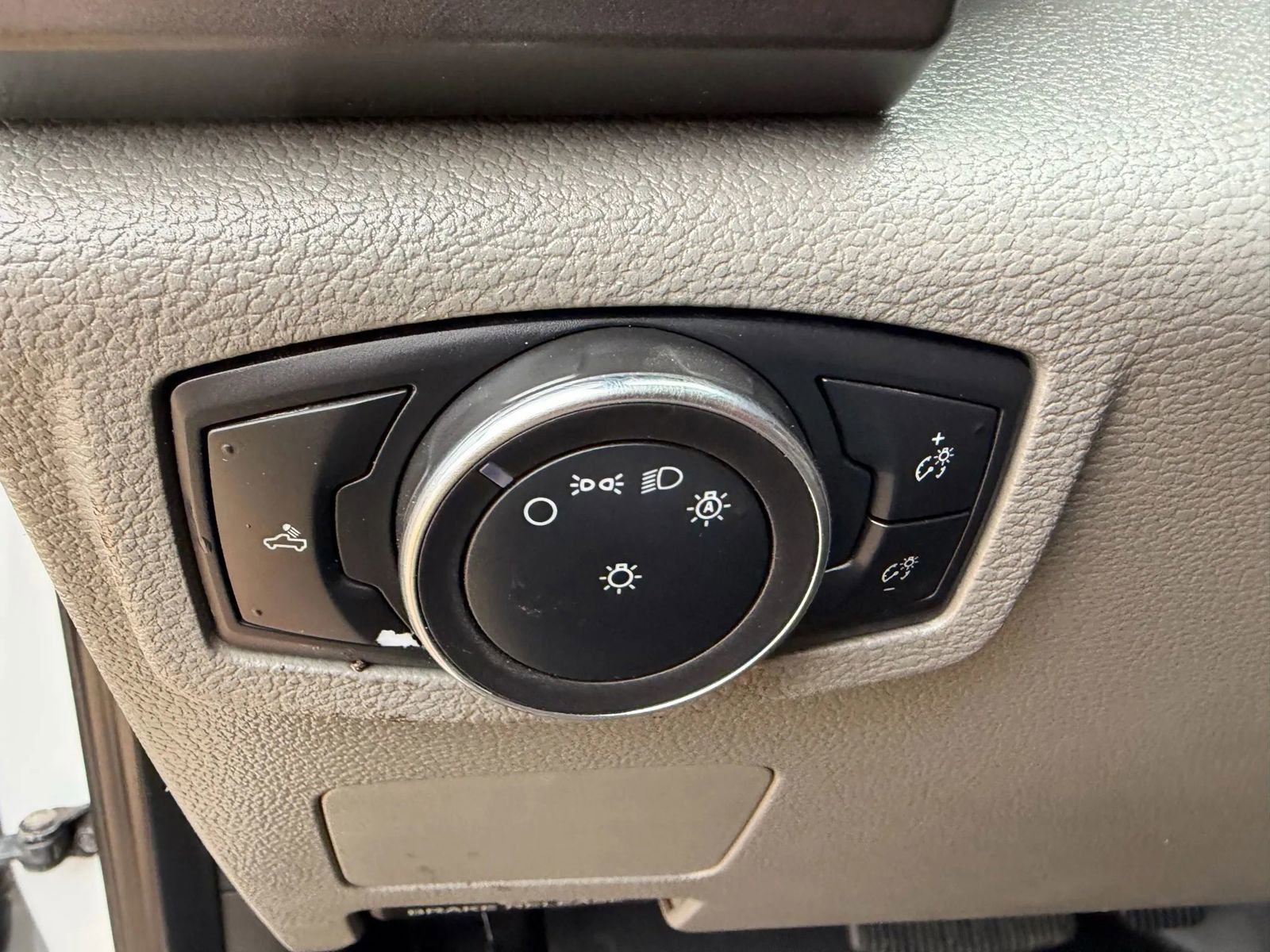 Used 2018 Ford F250 XLT w/ FX4 Off-Road Package image 20