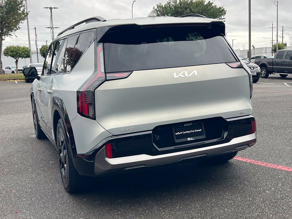 Certified 2024 Kia EV9 GT-Line AWD/4WD image 9