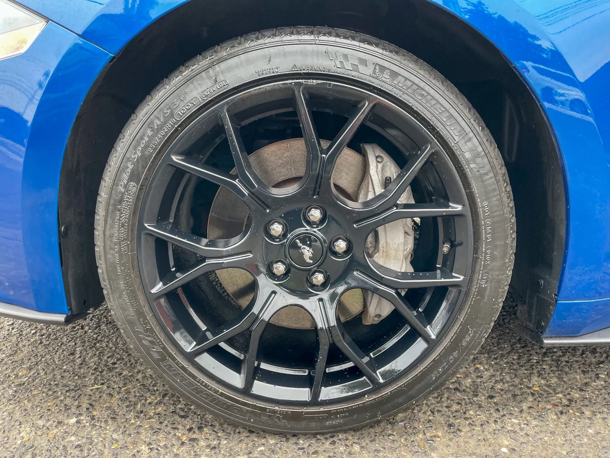 Used 2018 Ford Mustang Coupe w/ Ecoboost Performance Package image 38