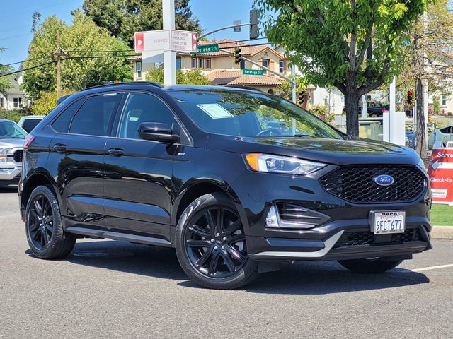 Used 2022 Ford Edge ST-Line image 2