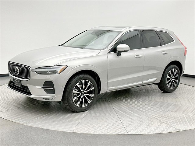 Certified 2023 Volvo XC60 B5 Plus w/ Climate Package image 1