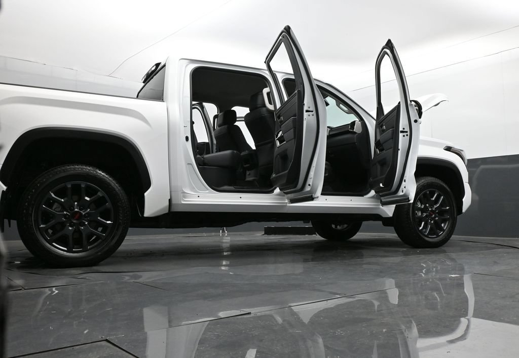 Used 2024 Toyota Tundra Limited w/ TRD Off-Road Package AWD/4WD image 40