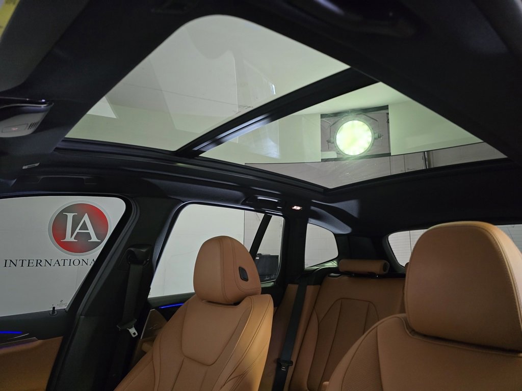 Used 2023 BMW X3 xDrive30i w/ Convenience Package image 12