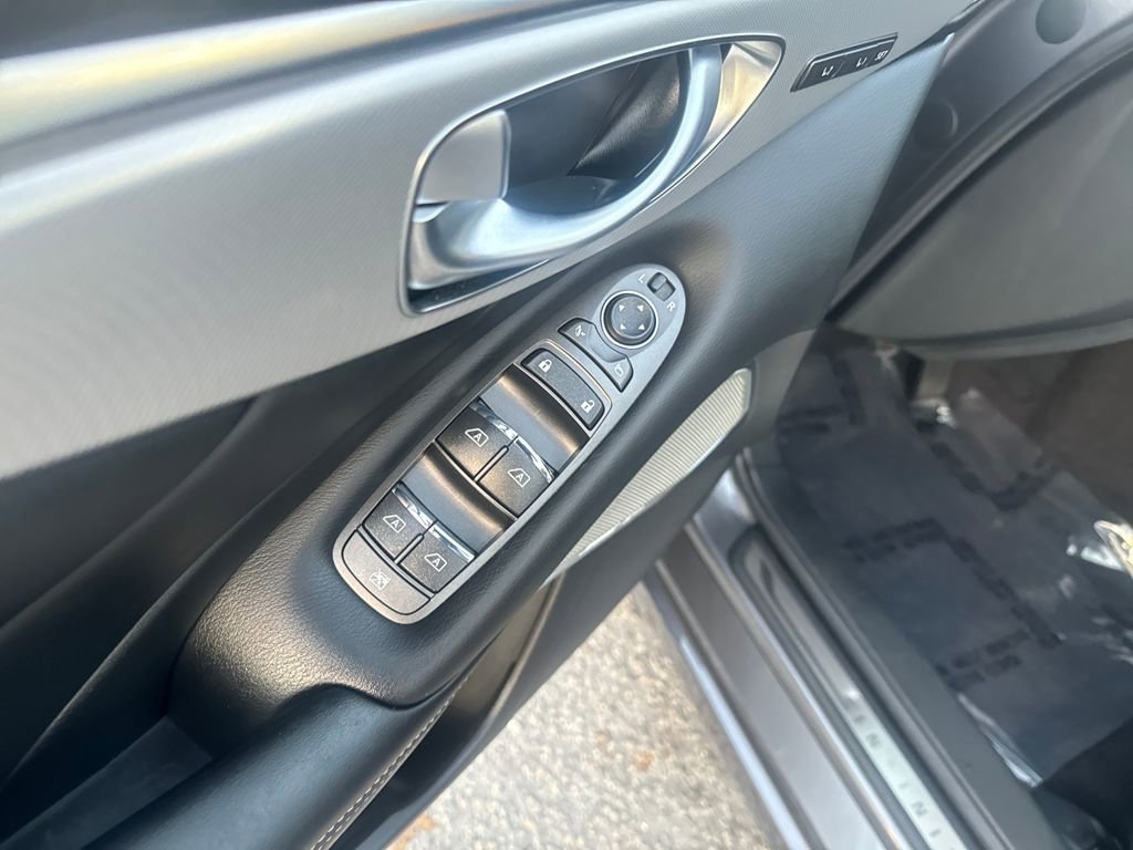 Used 2023 INFINITI Q50 Luxe w/ Cargo Package image 12