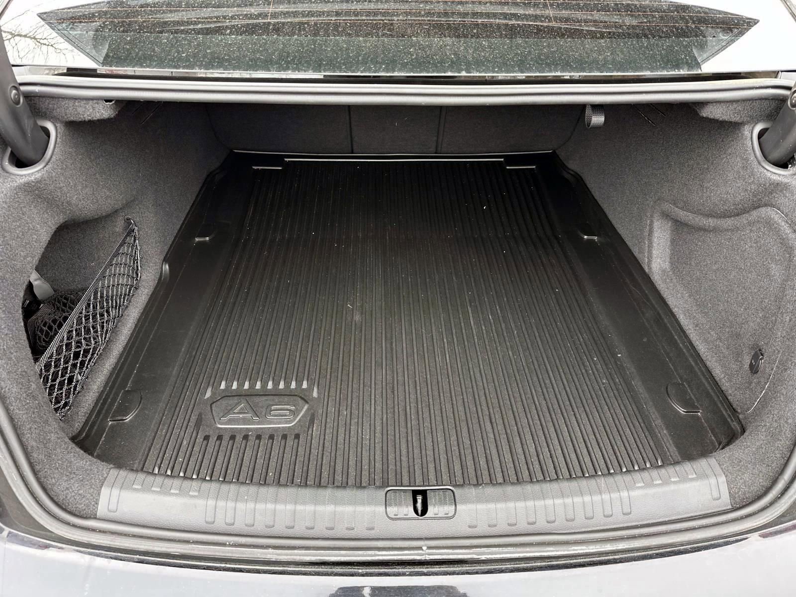 Used 2022 Audi S6 Premium Plus w/ S Sport Package AWD/4WD image 9