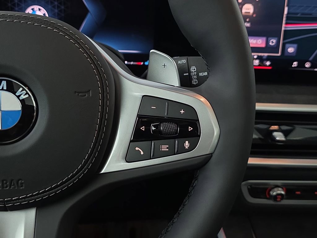 New 2026 BMW X5 xDrive40i w/ M Sport Package image 18