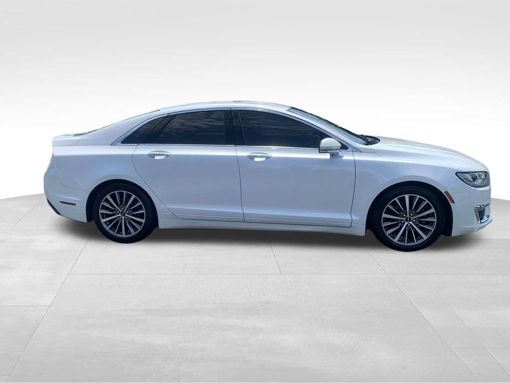 Used 2019 Lincoln MKZ Premiere FWD image 6