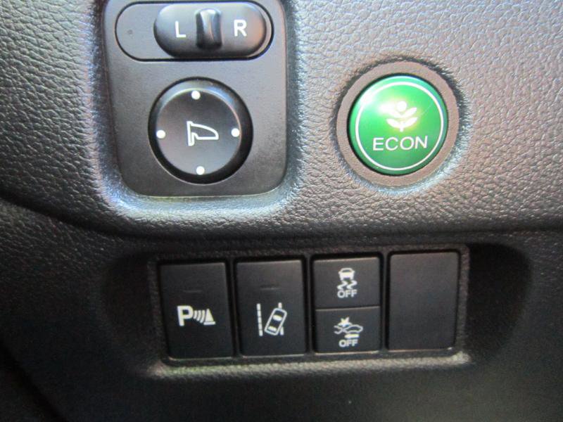 Used 2016 Honda Pilot Touring image 24