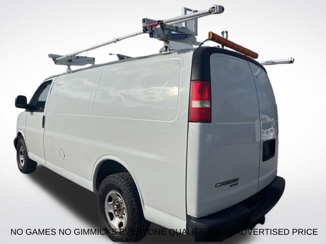 Used 2014 Chevrolet Express 2500 image 3