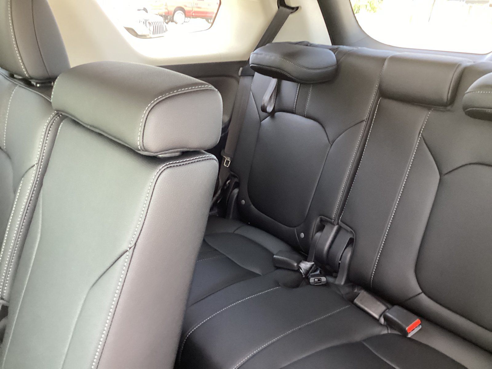 Used 2026 Honda Pilot EX-L image 12