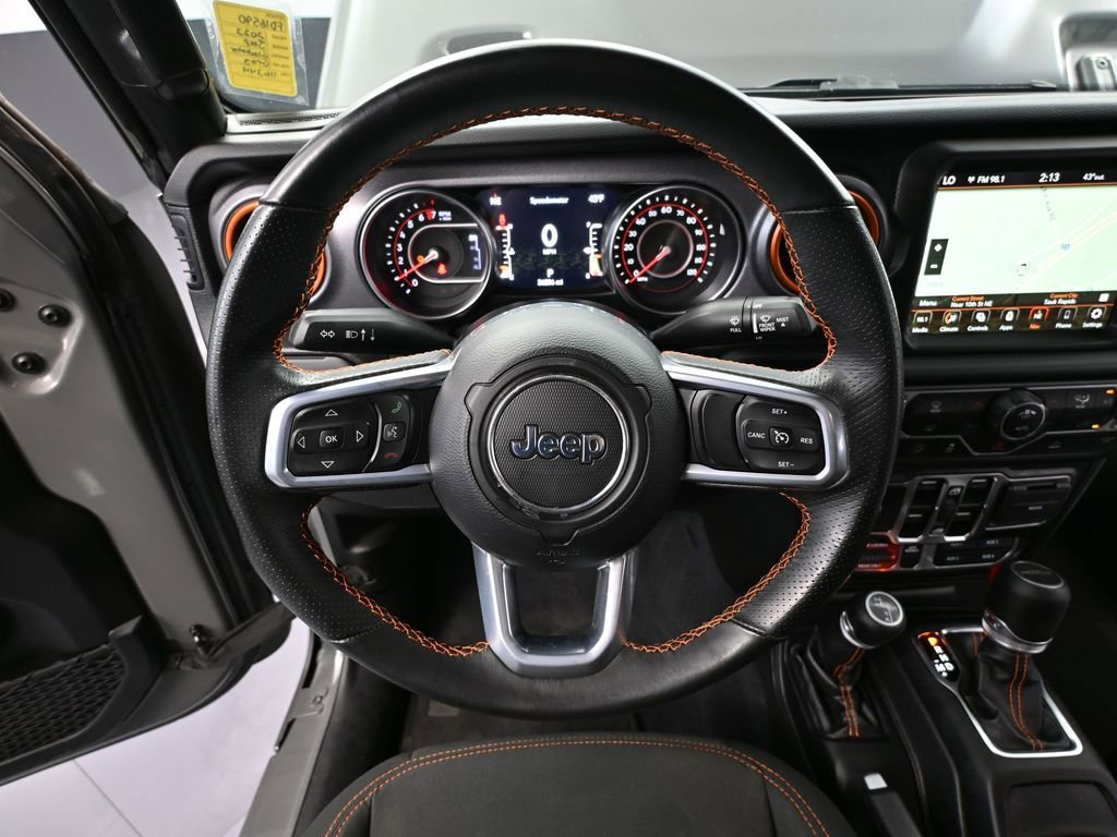 Used 2022 Jeep Gladiator Mojave w/ Auxiliary Switch Group image 27