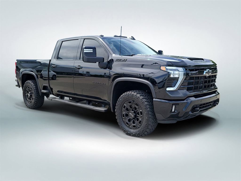 Used 2024 Chevrolet Silverado 2500 LTZ w/ LTZ Plus Package image 2