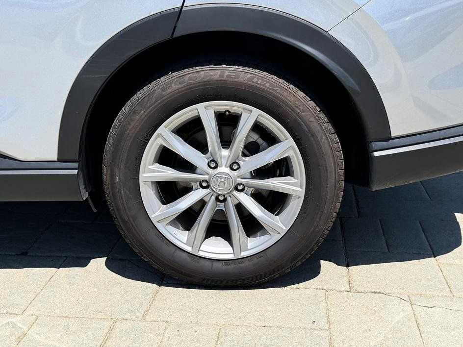 Used 2025 Honda CR-V EX-L image 18