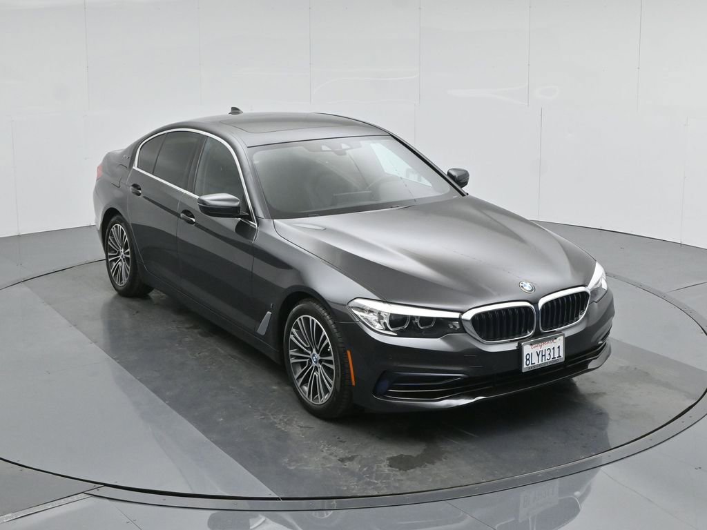 Used 2019 BMW 530e 530e iPerformance w/ Convenience Package image 44
