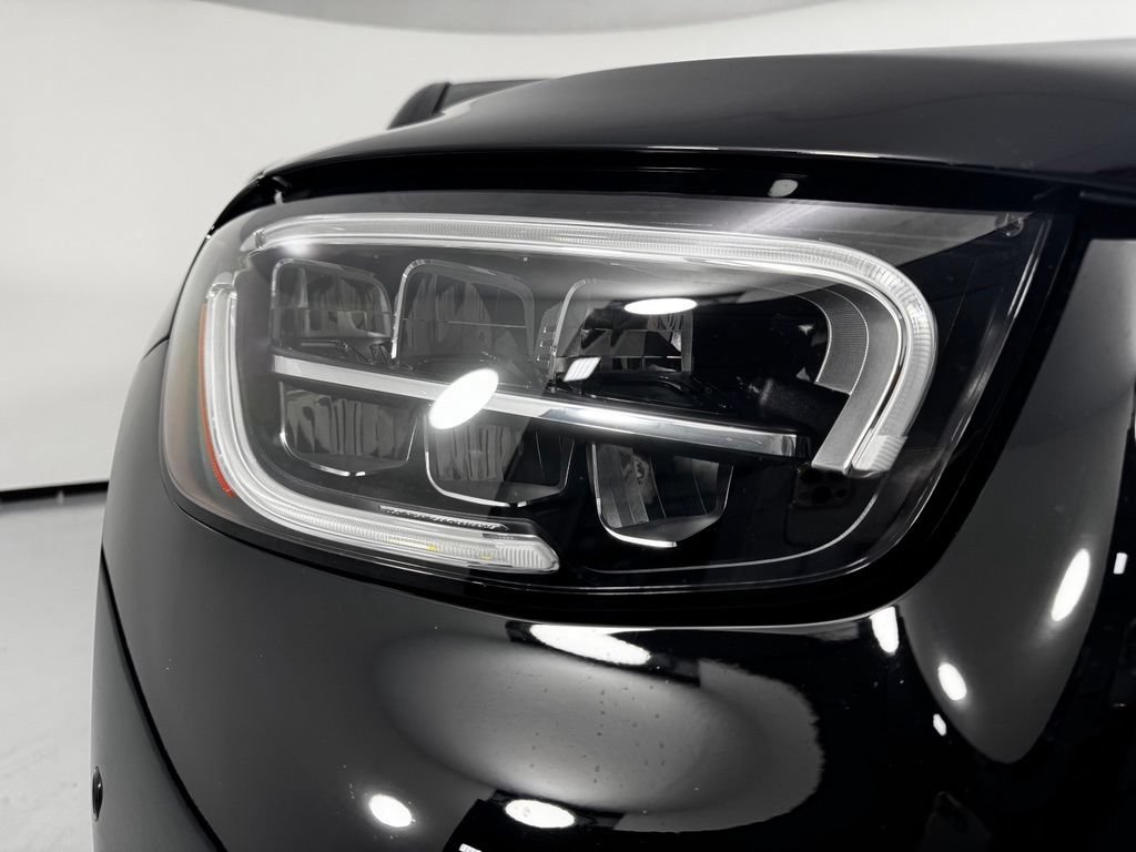 Used 2020 Mercedes-Benz GLC 300 4MATIC Coupe image 8