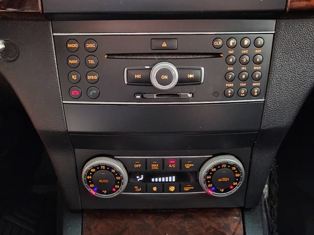 Used 2012 Mercedes-Benz GLK 350 2WD image 19