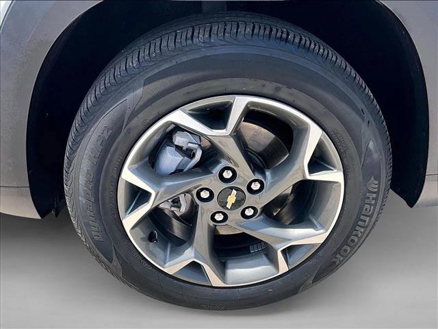 Used 2024 Chevrolet Trax LT w/ Driver Confidence Package FWD image 10