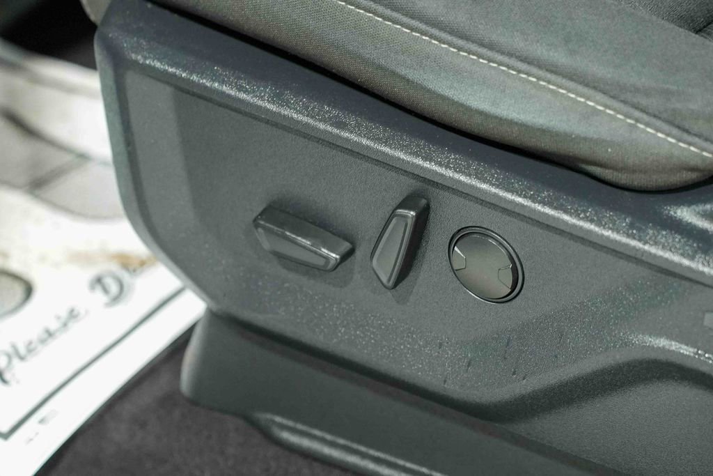 Used 2023 Ford F150 XLT w/ Equipment Group 302A High image 22