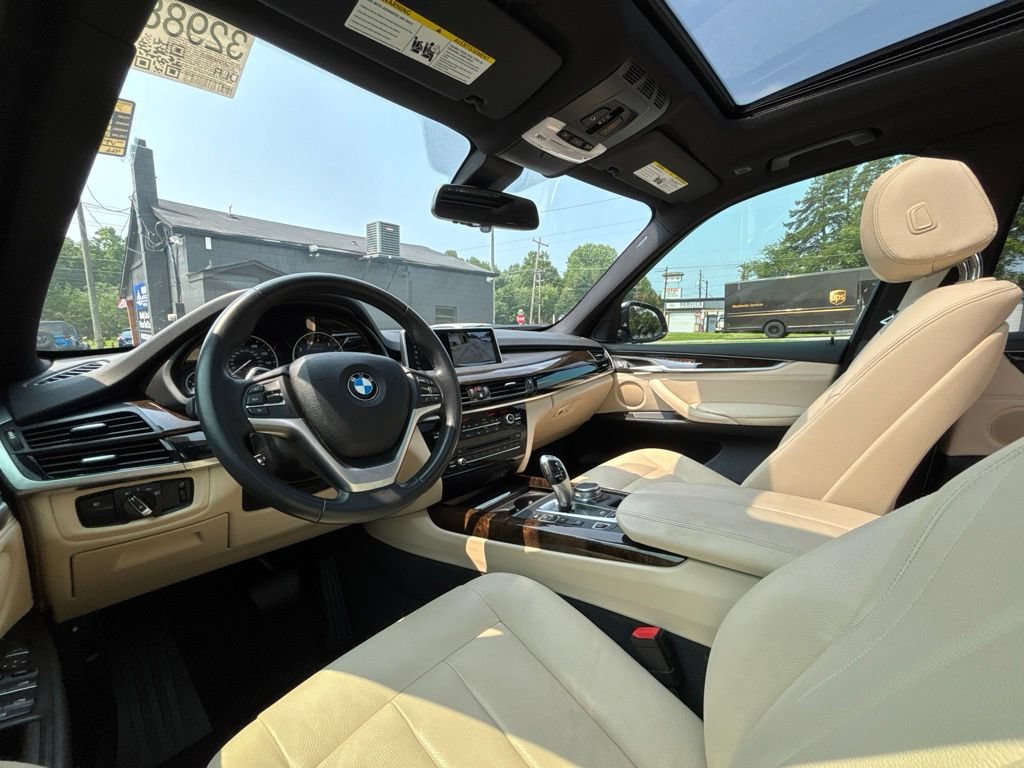 Used 2018 BMW X5 xDrive40e AWD/4WD image 17