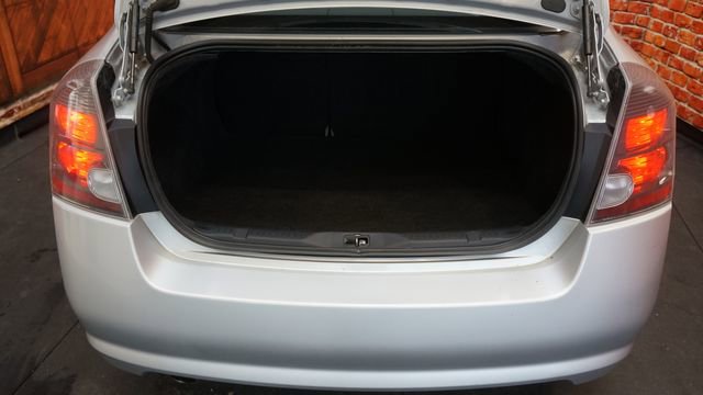 Used 2010 Nissan Sentra 2.0 SR image 40