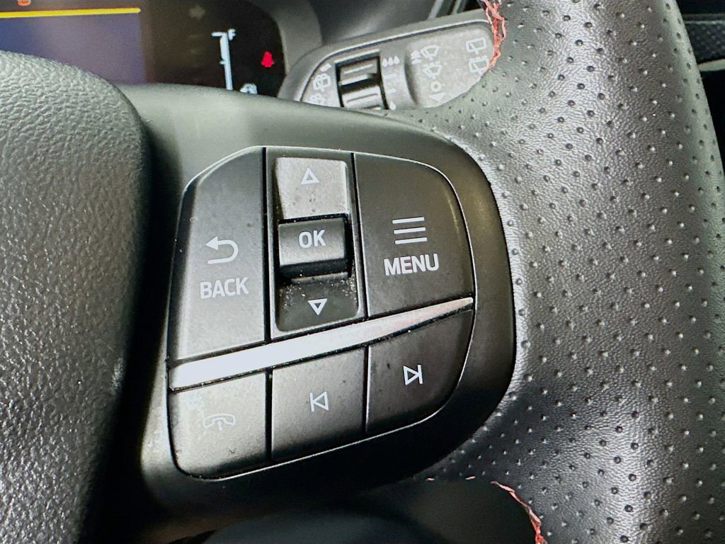 Used 2024 Ford Escape ST-Line AWD/4WD image 23