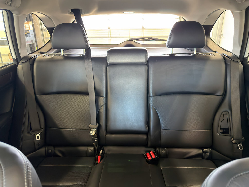 Used 2017 Subaru Outback 2.5i Limited AWD/4WD image 28