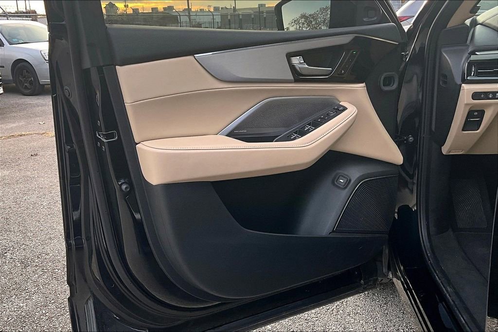 Used 2025 Acura MDX w/ Technology Package image 25