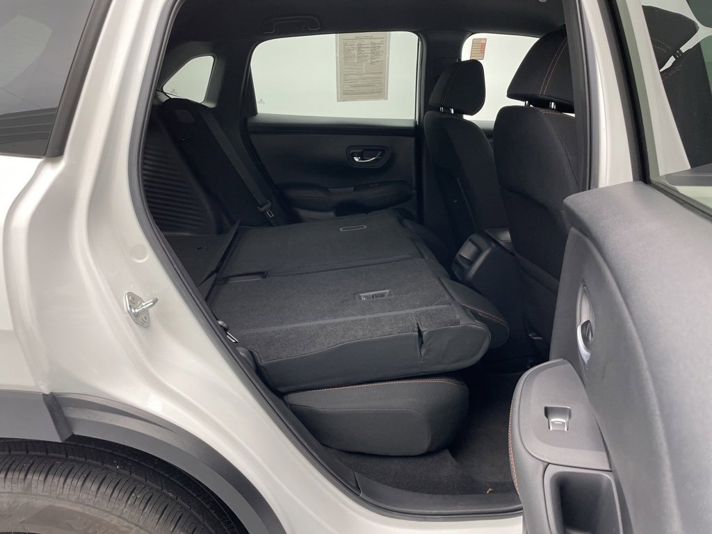 Used 2024 Honda HR-V Sport image 38